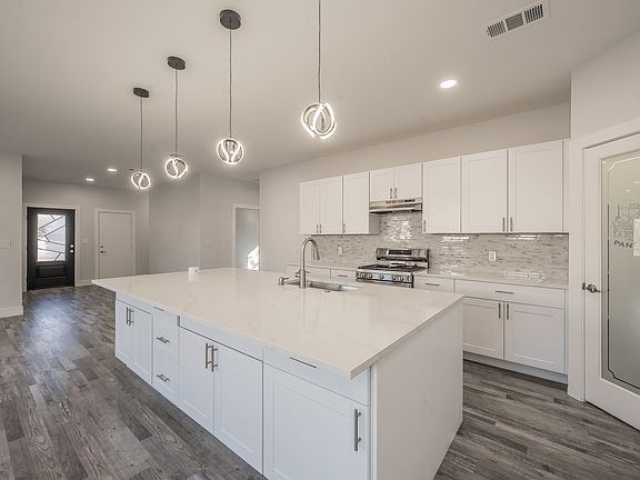 5th image of 6315 Kemrock Dr