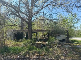2729 State Route 40 W, Staffordsville, KY