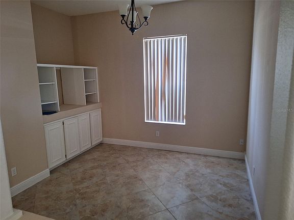 5th image of 4426 Sawgrass Dr