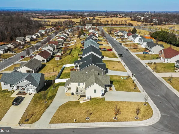 1125 Ewell St, Front Royal, VA 22630