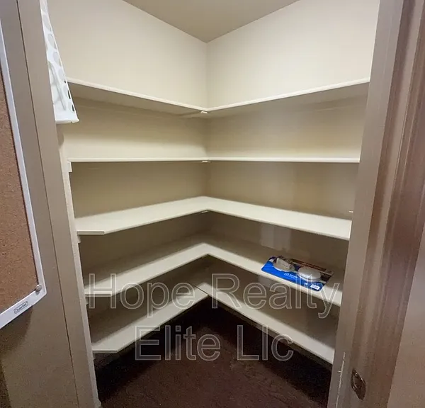 10931 Glen Canyon Dr — Photo 8