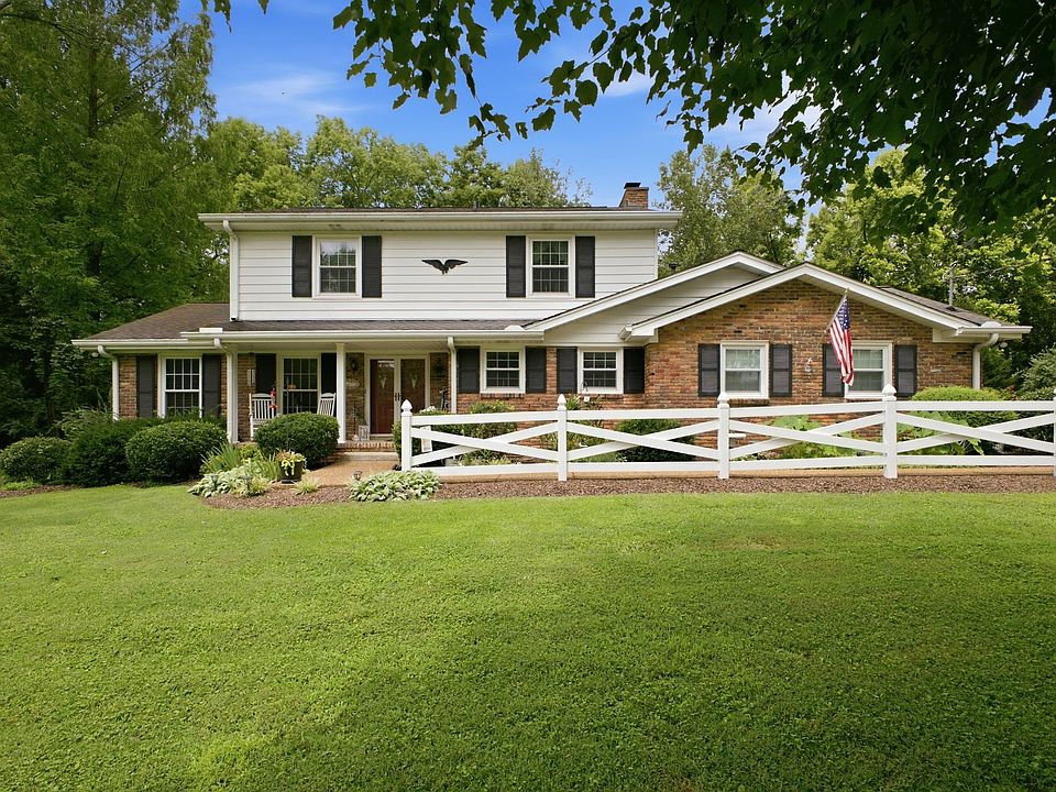 1st image of 8200 Chatham Ct
