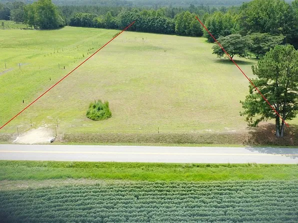 Wakefield Rd #F, Courtland, VA 23837