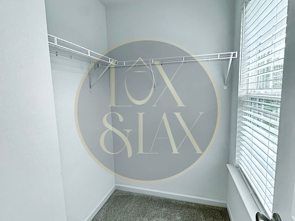 Bedroom 1 | Walk-In Closet