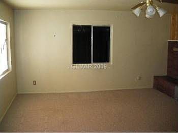 2nd image of 3523 N Jones Blvd
