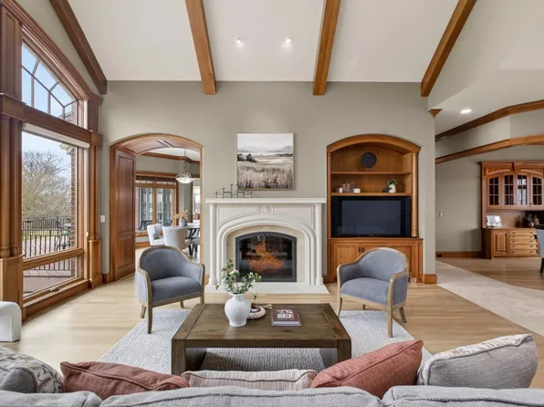 130 Bergamot Dr, Hamel, MN 55340