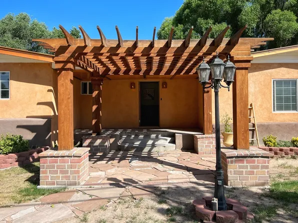 180 San Pedro Plz, Espanola, NM 87532