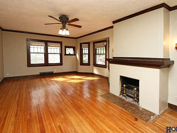 3rd image of 3024 S 16th St