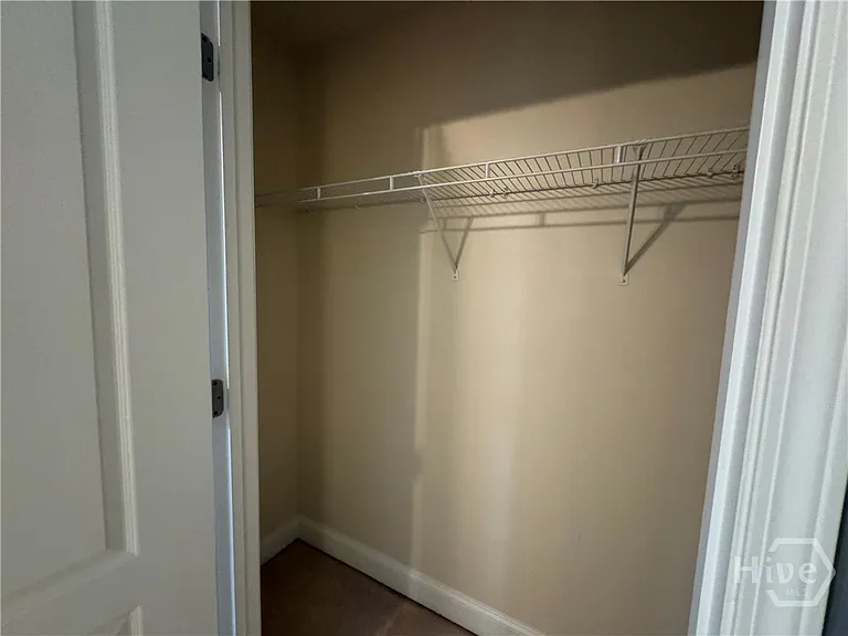 409 Whitehall Rd — Photo 12