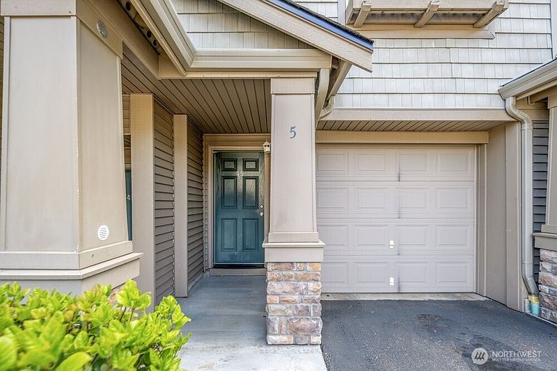 5th image of 15325 SE 155th Place #Q5