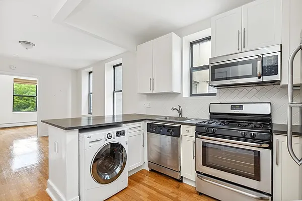 Rented by Compass | media 1