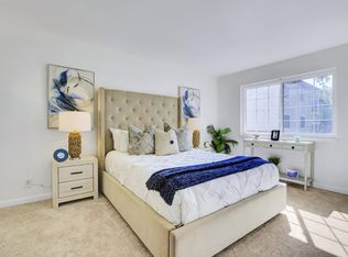 442 Costa Mesa Ter APT D, Sunnyvale, CA 94085