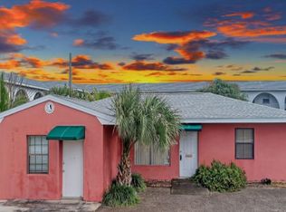 909 S Miramar Ave, Indialantic, FL 32903