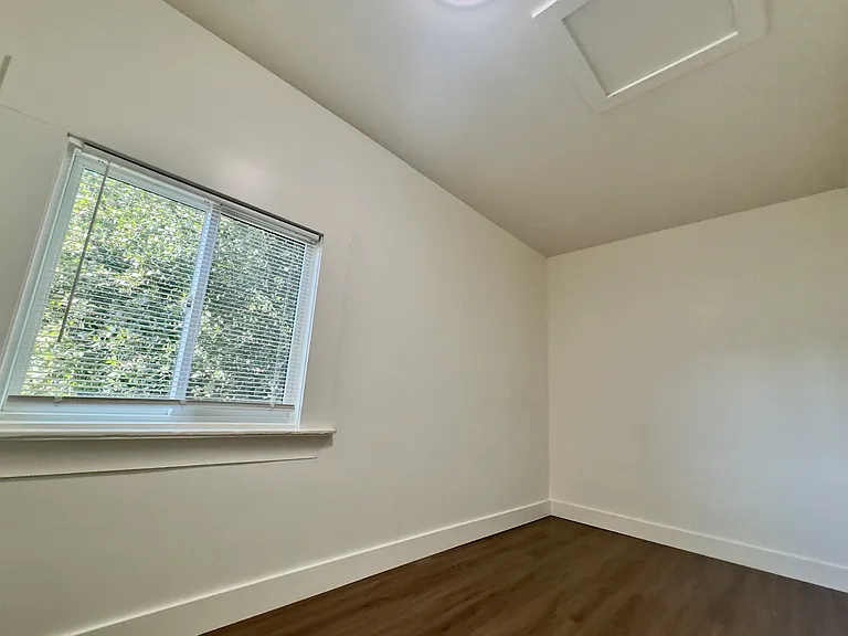 1303 Adeline St — Photo 39