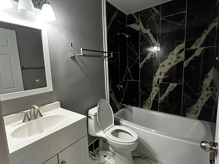 1276 Boca Grande Ave — Photo 6