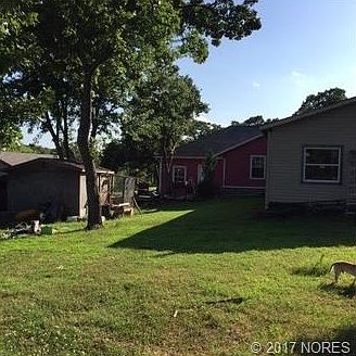 3rd image of 10554 E 271st St