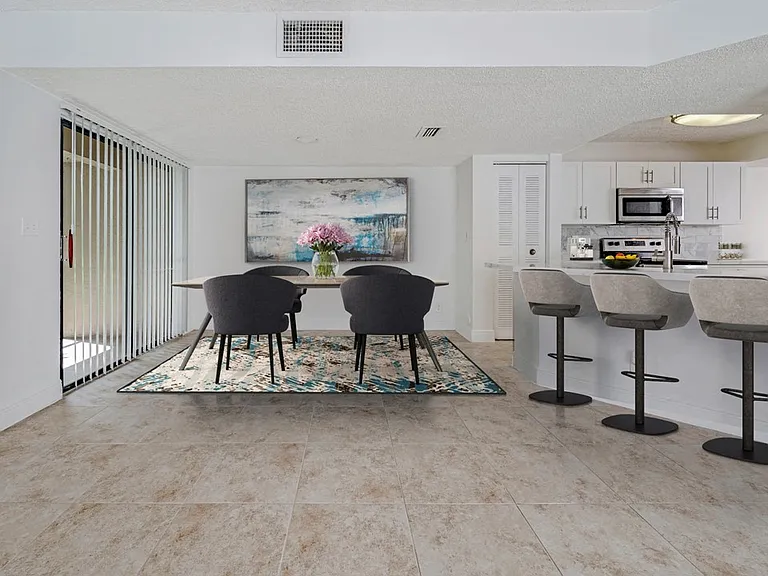 The Waves Apartments — Photo 1