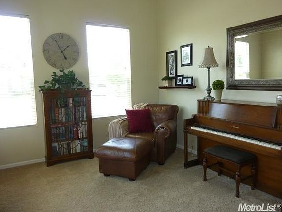 4th image of 6400 Sonora Pass Way