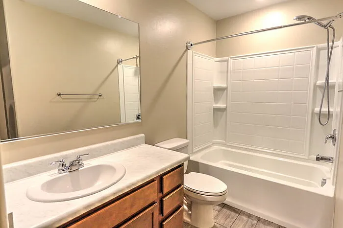 704 W Calle Vela Mayor — Photo 42