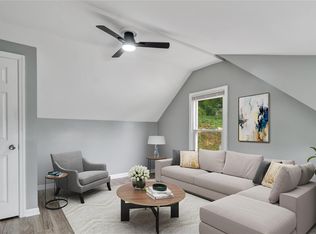 22 Town Path #2, Glen Cove, NY 11542
