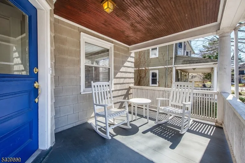 Building Photo - 46 Dunnell Rd