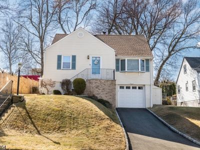 68 Brookview Dr, Woodland Park, NJ, 07424