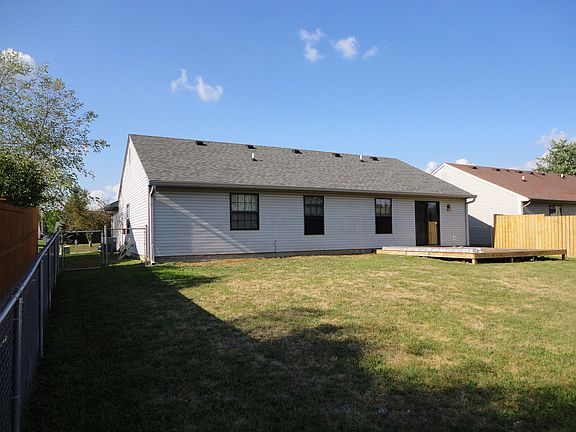 Rear - yard view 1