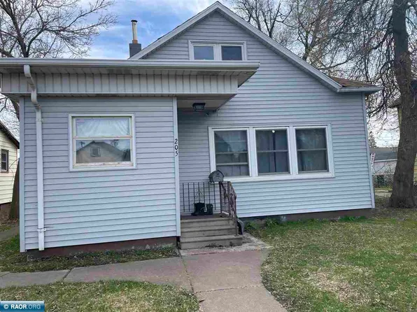 205 W Howard Ave, Keewatin, MN 55753
