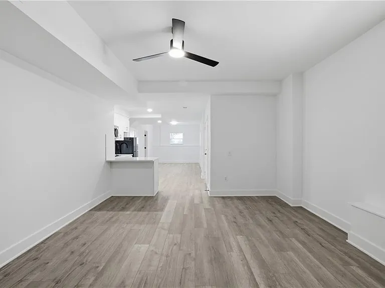 230 Pinebridge Ct — Photo 43