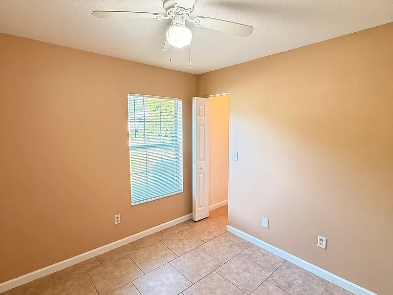 24 Ryall Ln #A — Photo 14