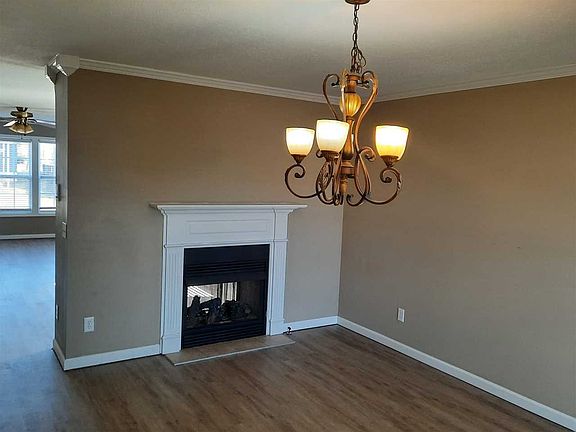 5th image of 19139 Southampton Dr