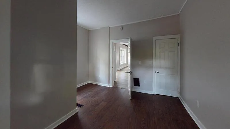 116 Ridgeway Ave