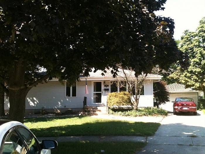 2nd image of 3105 Amy Ct