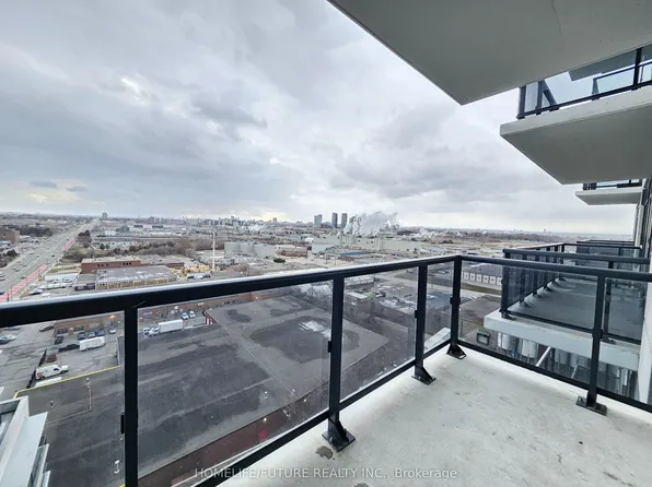 1350 Ellesmere Rd #1502, Toronto, ON M1P 0G6