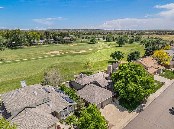 3rd image of 1152 Clubhouse Dr