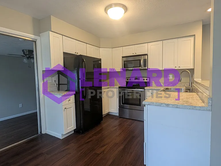 814 S Link Ave — Photo 4