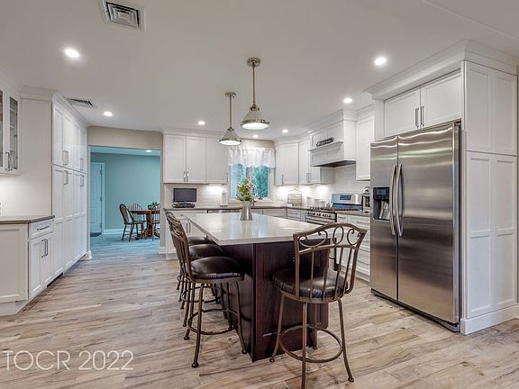 4th image of 86 Orchard Pl