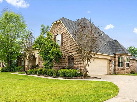 3rd image of 340 Leigh Ln