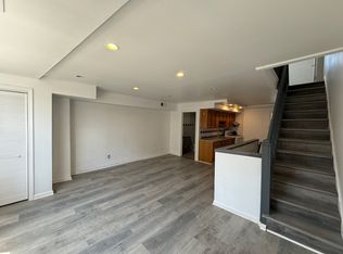 1146 S 9th St, Philadelphia, PA 19147
