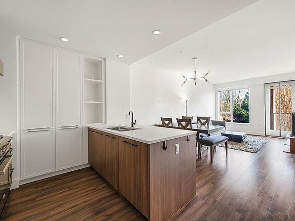 3rd image of 6933 Cambie St #205