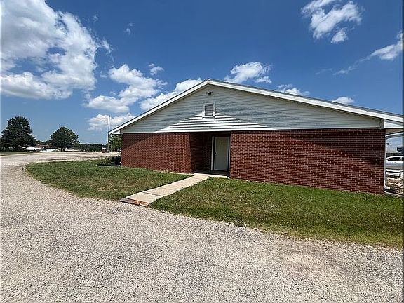 2nd image of 1230 Bluestem Dr APT 1
