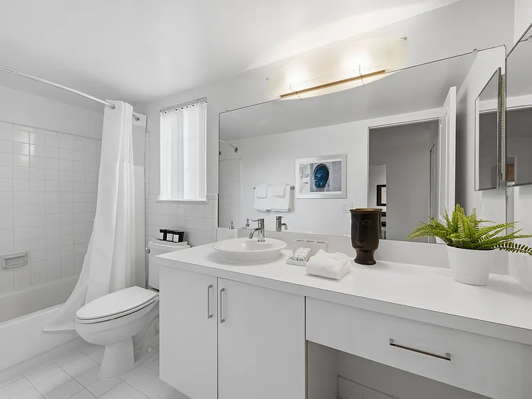 Aldingbrooke Apartments — Photo 22