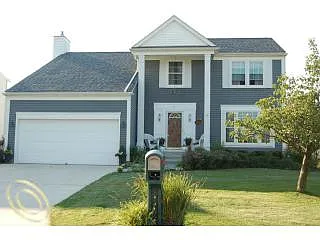 245 Parsons Ln photo 1