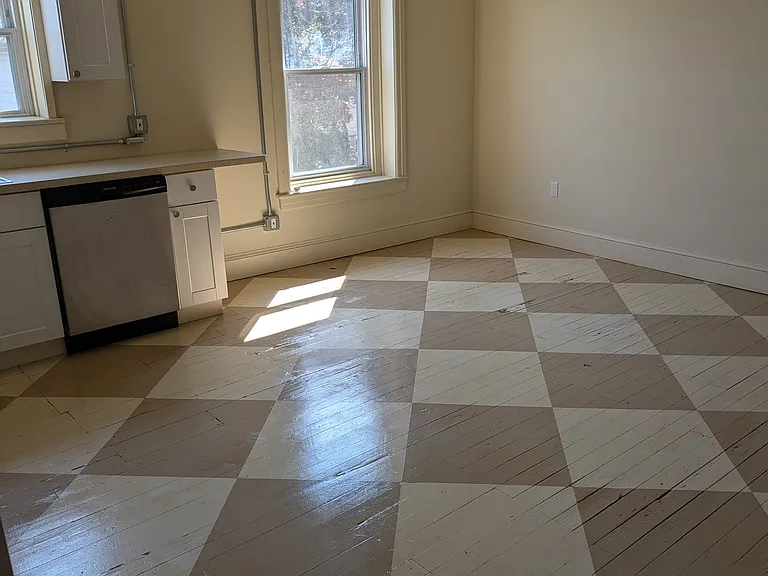 5219 Main St #A — Photo 2