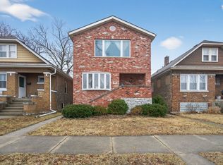 4608 Hawthorne Ave, Lyons, IL