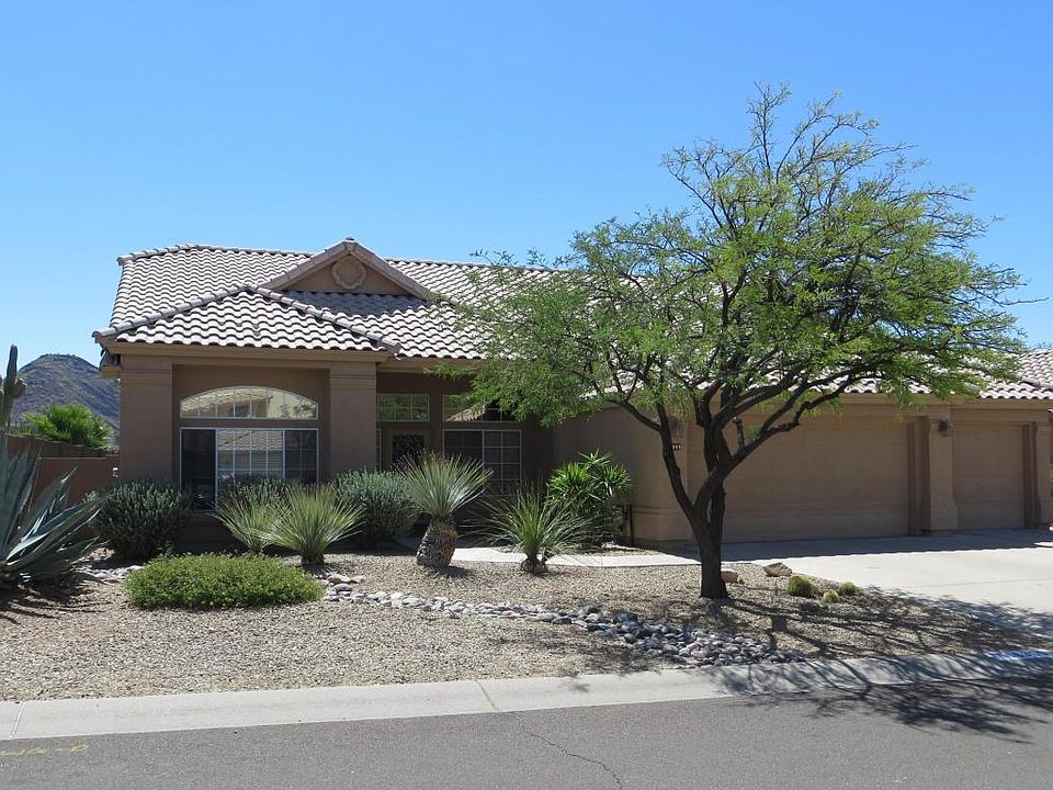 1st image of 10999 N 130th Pl