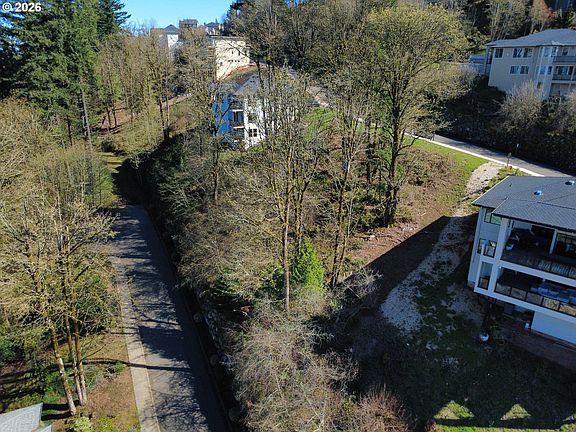 3rd image of 10421 SE Quailridge Dr
