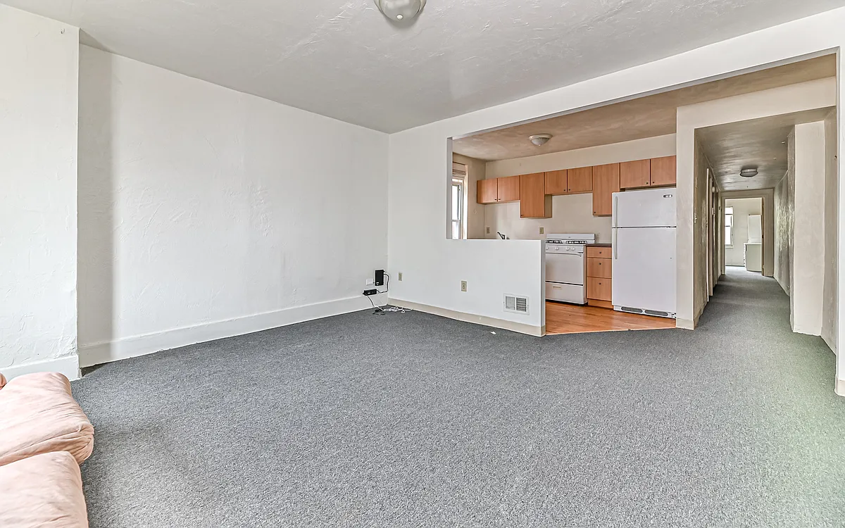 Building Photo - 3209 Kennett Sq #2