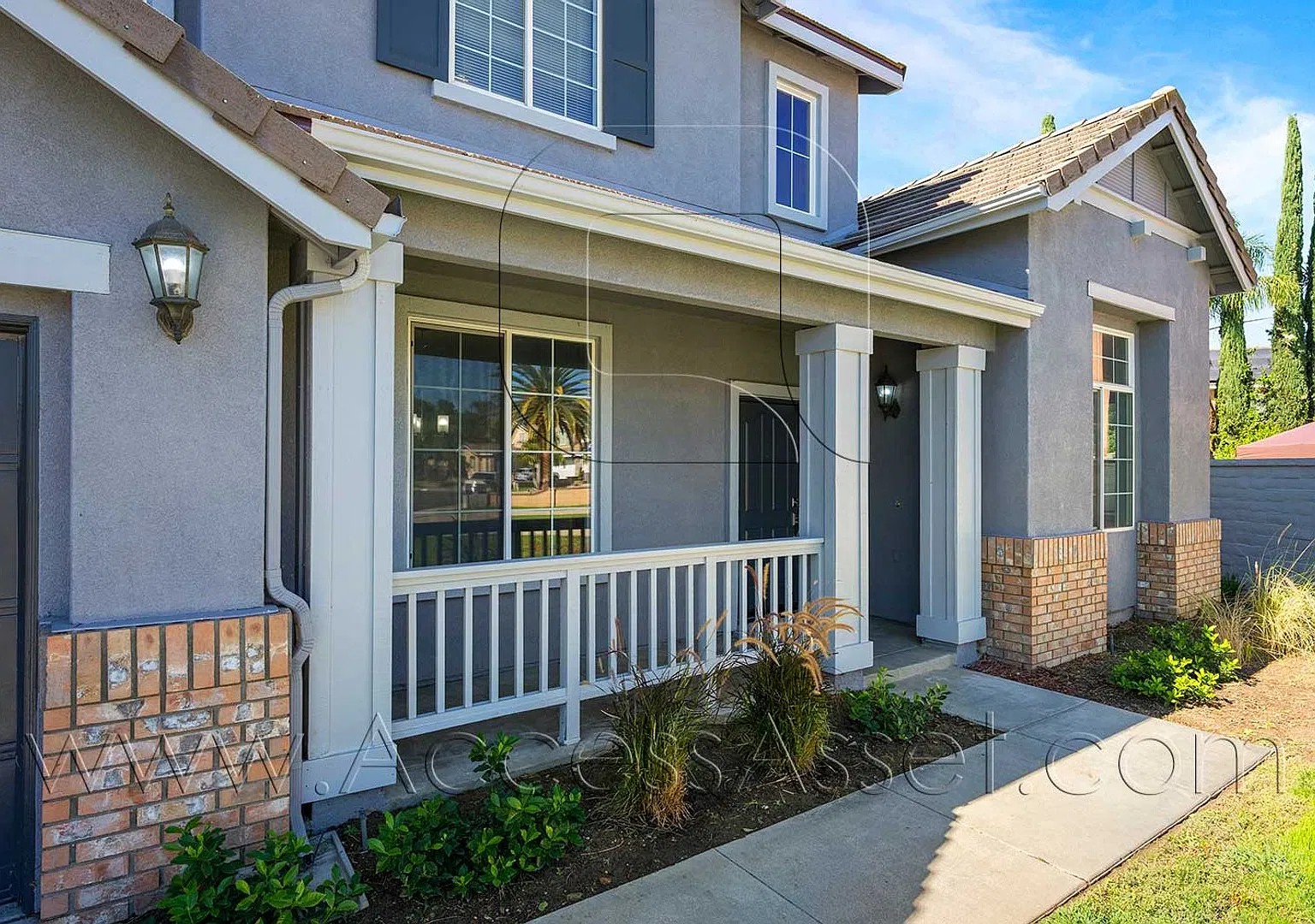 Fresh, Spacious & Move-In Ready -- 4BR Eastvale Home on a Quiet Cul-de-Sac — Photo 3