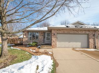 816 Eagle Creek Rd, Elwood, IL 60421